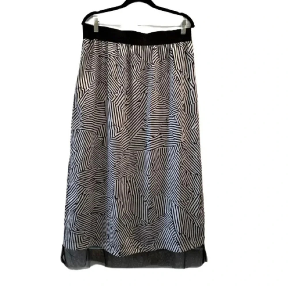 NWOT DKNY Women’s Maxi Skirt Size Large Zebra Animal Print Elastic Waist - Picture 2 of 9